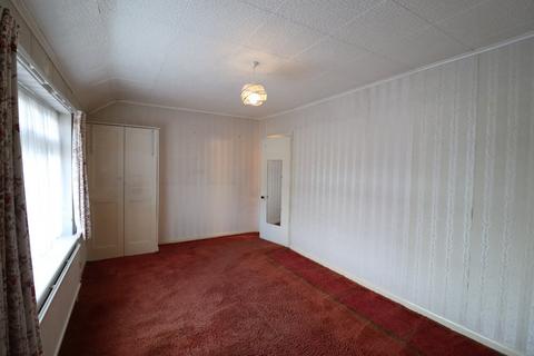 undefined, Rogers Gardens, Dagenham RM10