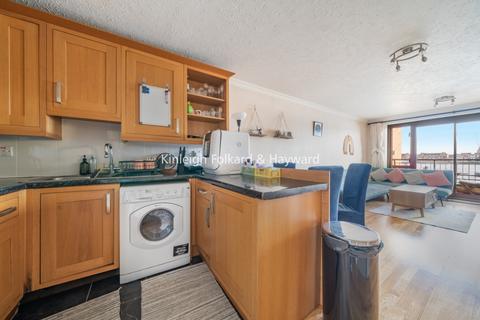 1 bedroom flat to rent, Wapping High Street, London, E1W