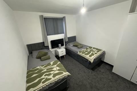 undefined, Chester Road, Manchester, M16