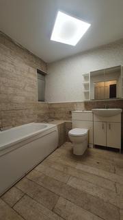 1 bedroom flat to rent, City Road, Roath, Cardiff, CF24