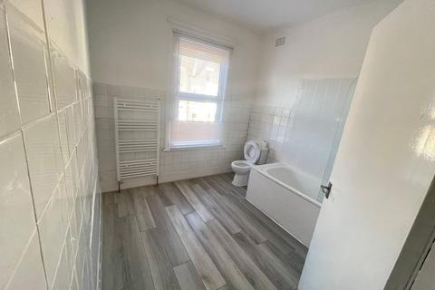 1 bedroom apartment to rent, Pathfield Road, London, SW16 5NU