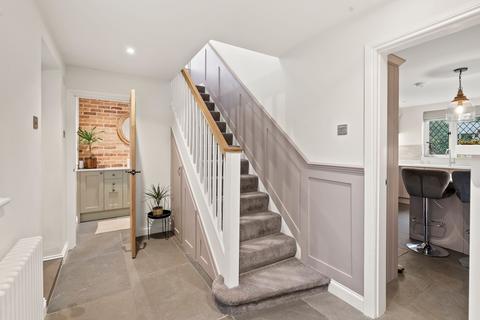3 bedroom semi-detached house to rent, The Green, Rous Lench, WR11