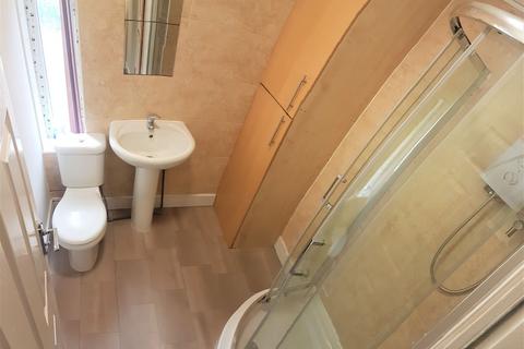 7 bedroom semi-detached house to rent, Flat ,  Egerton Road, Manchester