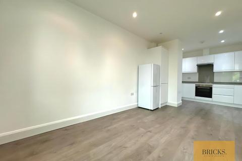 undefined, High Street, Potters Bar EN6
