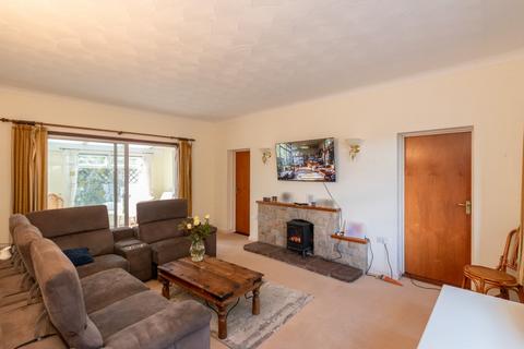 4 bedroom bungalow for sale, Grande Rue, St Saviour's