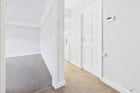 undefined, Shallmarsh Rd, Wirral CH63