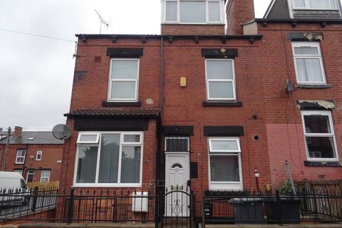 undefined, Bayswater Mount, Leeds LS8