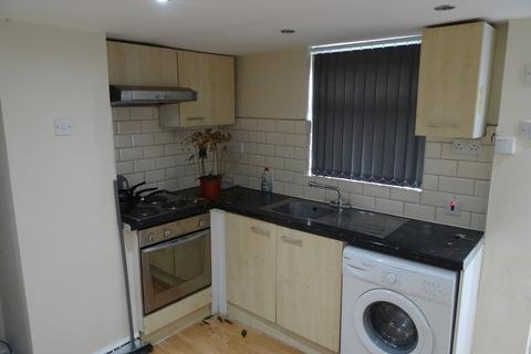 undefined, Bayswater Mount, Leeds LS8