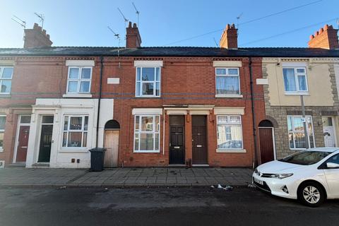 2 bedroom terraced house to rent, Bonchurch Street, Woodgate, LE3