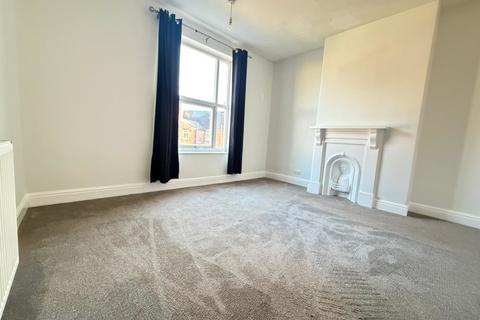 2 bedroom terraced house to rent, Bonchurch Street, Woodgate, LE3