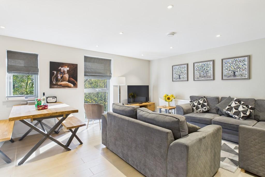 Open plan living / dining room