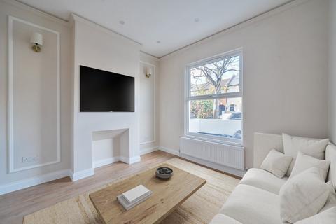 undefined, Fountain Road, London, SW17
