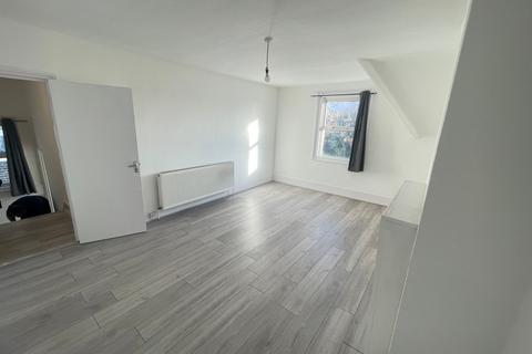 undefined, 4 Pathfield Road, London, SW16