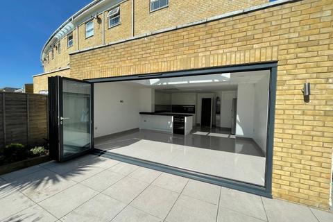 undefined, Dettingen Crescent, Camberley GU16