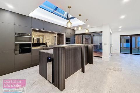 undefined, Moorfield, New Longton