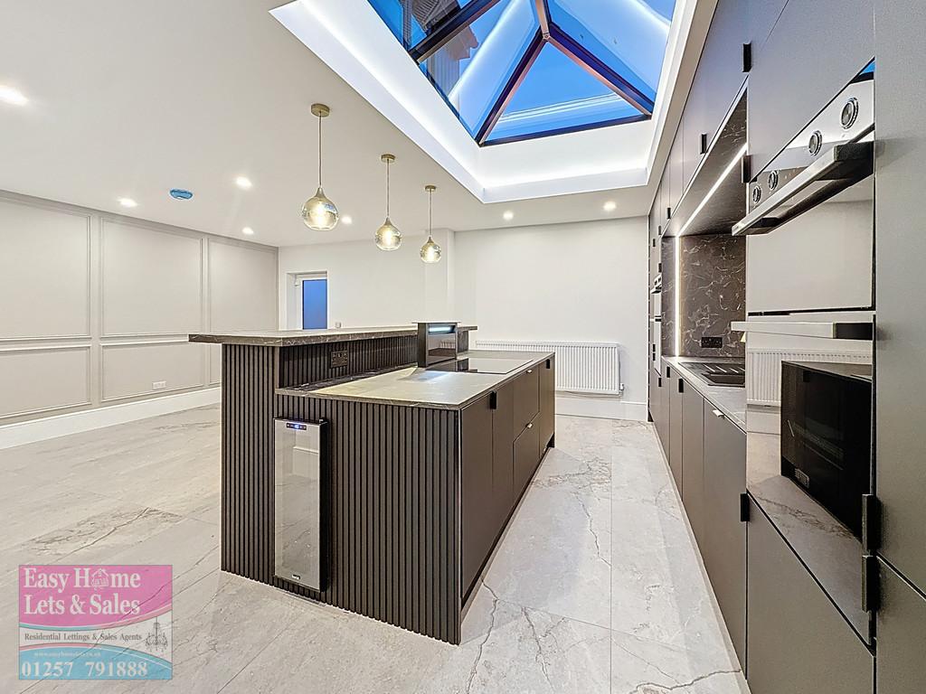 Kitchen/Living
