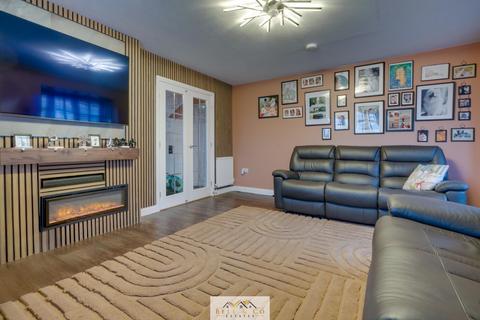 4 bedroom detached house for sale, Cottongrass Gardens, Sheffield S25