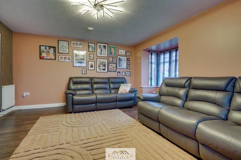 4 bedroom detached house for sale, Cottongrass Gardens, Sheffield S25