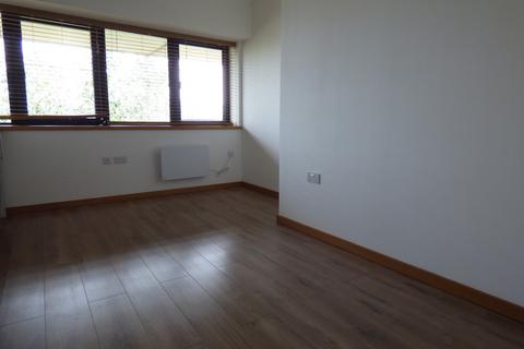 undefined, The Quadrant, Westlea SN5
