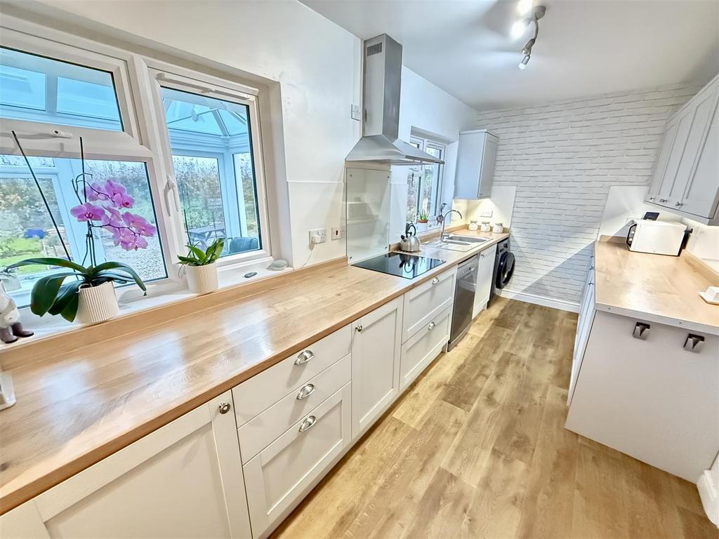 Rear kitchen