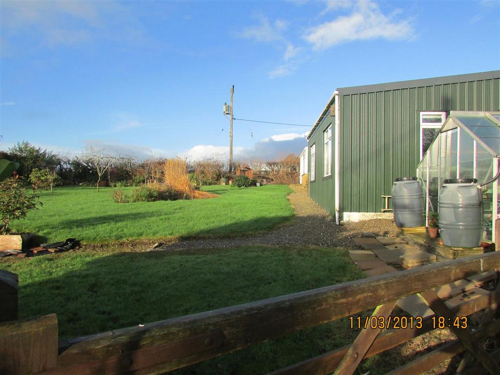 Rear Garden 2.JPG
