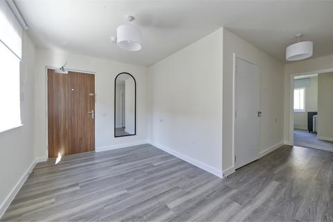 2 bedroom flat to rent, at Manchester, Iris House 1, Plum Mews SW17