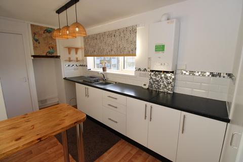 undefined, Lindsay Court, New Road
