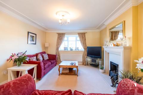 4 bedroom detached house for sale, Sorrel Drive, Kingsbury