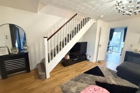 undefined, Linseed Avenue , Newark