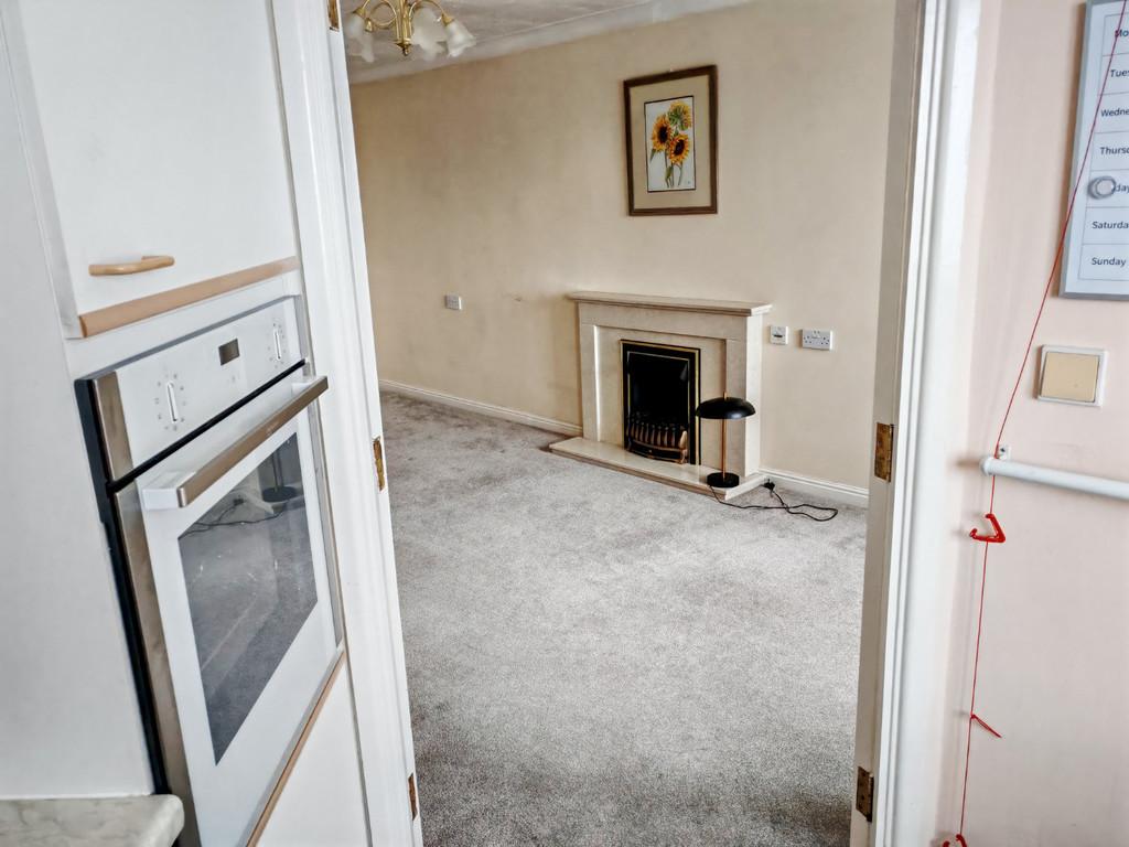 Kitchen 02