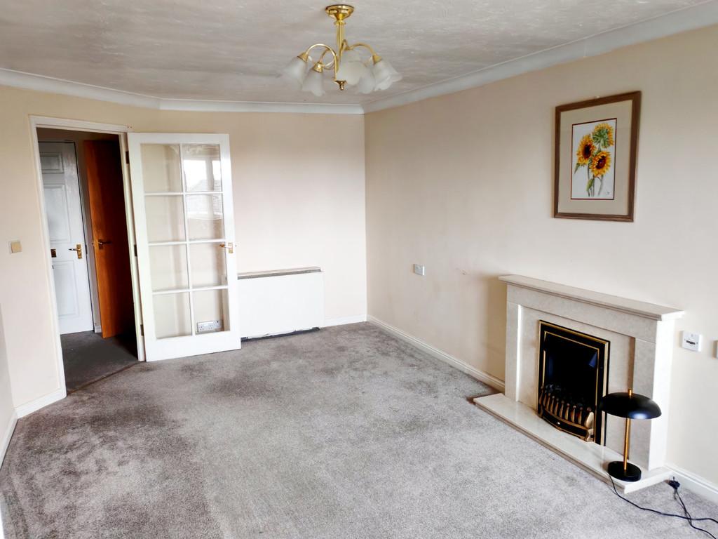 Living Room 01
