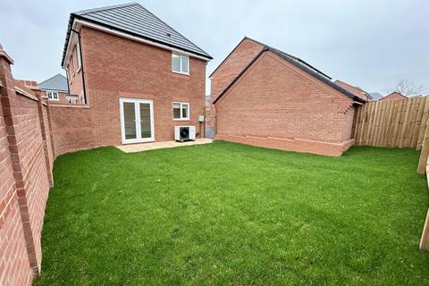 3 bedroom detached house to rent, Frederick Beech Grove, Priorslee, Telford