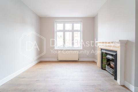 undefined, Glendale Avenue, Wood Green, London