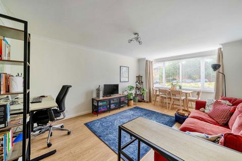 1 bedroom flat to rent, Overhill Road, London SE22