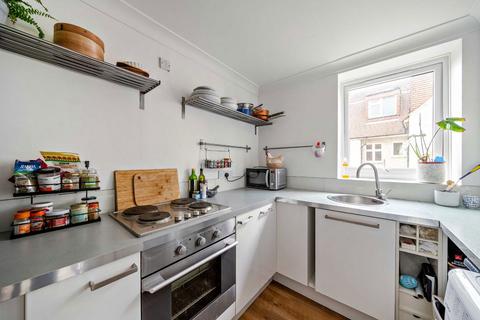 1 bedroom flat to rent, Overhill Road, London SE22
