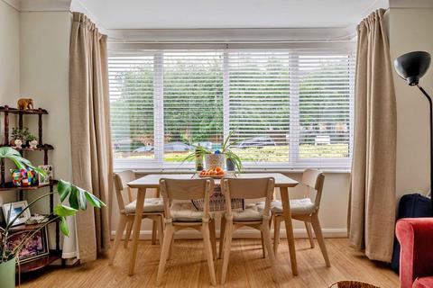 1 bedroom flat to rent, Overhill Road, London SE22