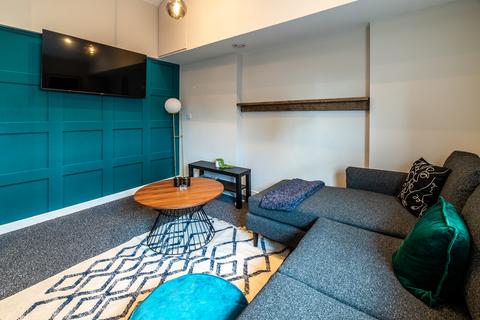 3 bedroom apartment to rent, The Maze, North Sherwood Street, Nottingham