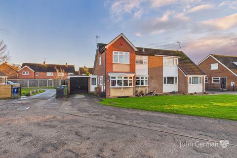 3 bedroom semi-detached house for sale, Priorylands, Stretton