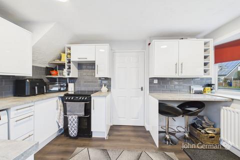 3 bedroom semi-detached house for sale, Priorylands, Stretton