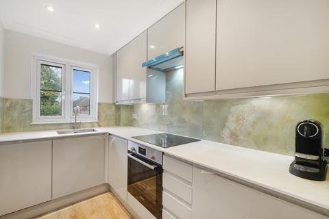 1 bedroom flat for sale, Cygnet Close, London