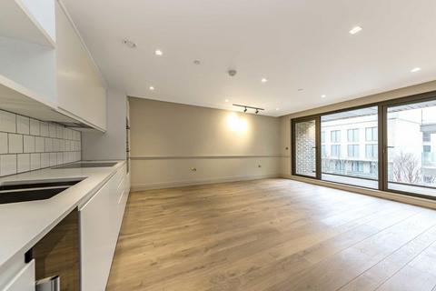 1 bedroom flat to rent, Crisp Road, London W6