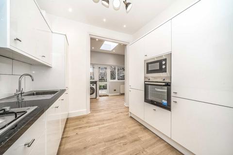 undefined, Cleveland Avenue, London W4