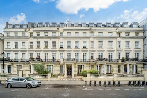 1 bedroom flat to rent, Pembridge Gardens, London W2