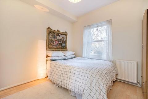 1 bedroom flat to rent, Pembridge Gardens, London W2
