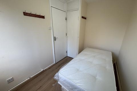undefined, Silver Street, London N18