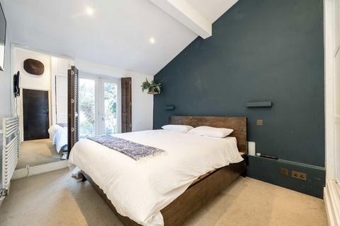 undefined, Clarence Road, London W4