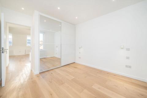 undefined, The Grove, London W5