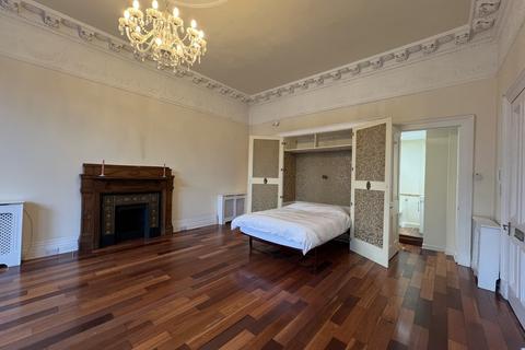 undefined, 0/1, 24 Huntly Gardens, Dowanhill, G12 9AU