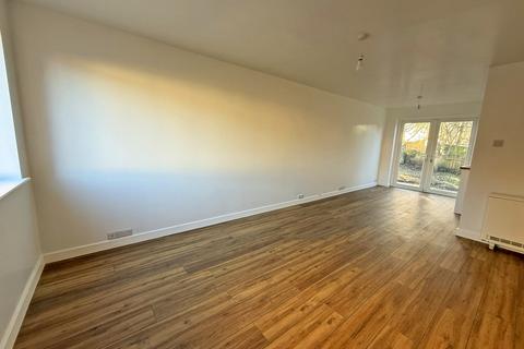 3 bedroom semi-detached house for sale, Shire Close, Scarborough YO11