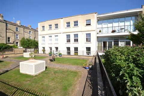 2 bedroom apartment to rent, Victoria Bridge Court, Bath BA1